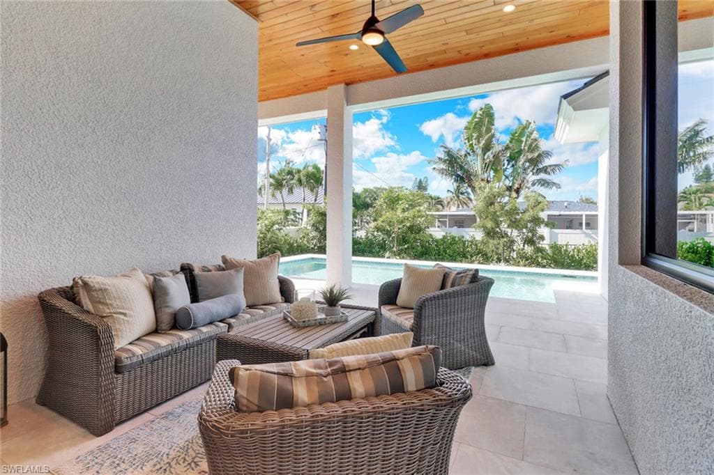 685 6th Ave, Marco Island, FL 34145-28