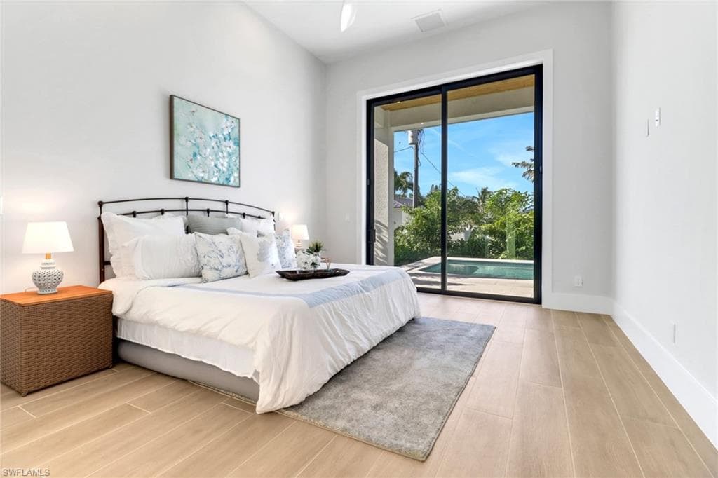 685 6th Ave, Marco Island, FL 34145-29