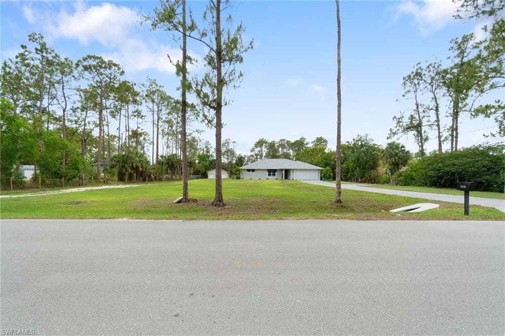 4106 3rd Ave SW, Naples, FL 34119-7