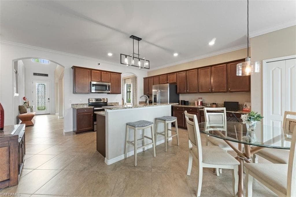 1588 Santiago Cir, Naples, FL 34113-13