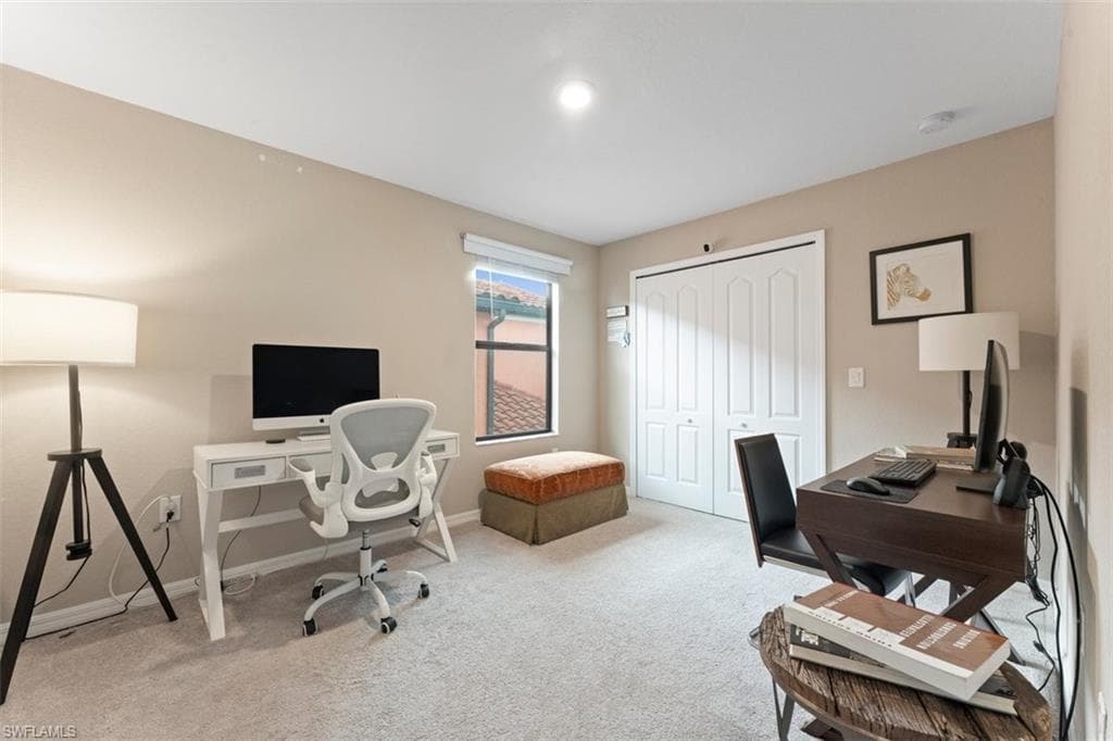 1588 Santiago Cir, Naples, FL 34113-27