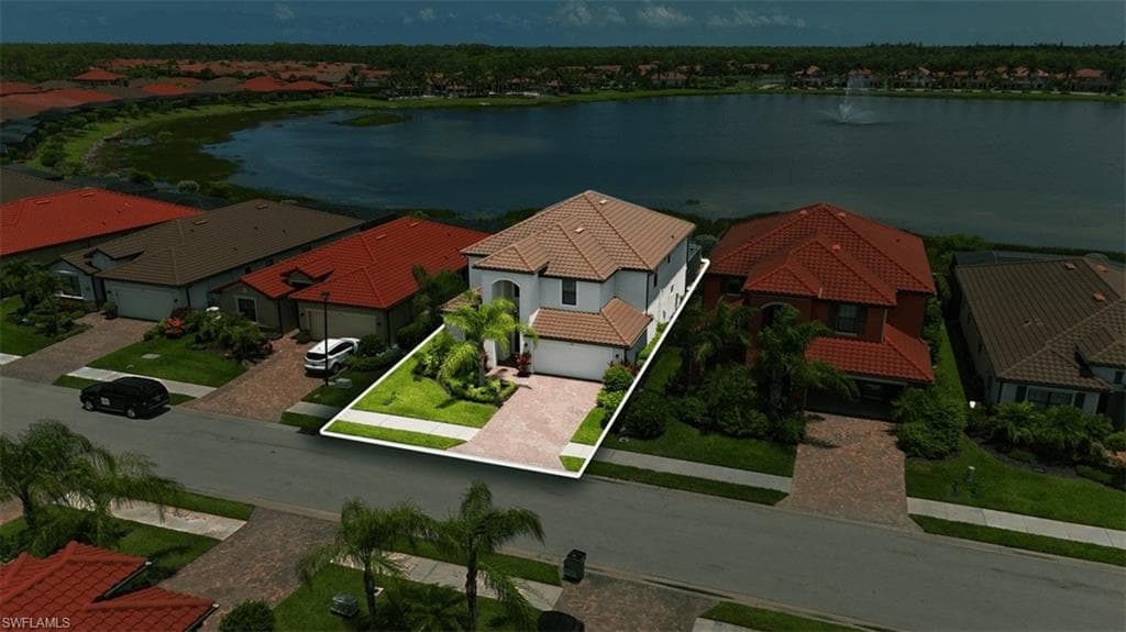 1588 Santiago Cir, Naples, FL 34113-39