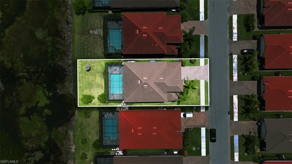1588 Santiago Cir, Naples, FL 34113-41