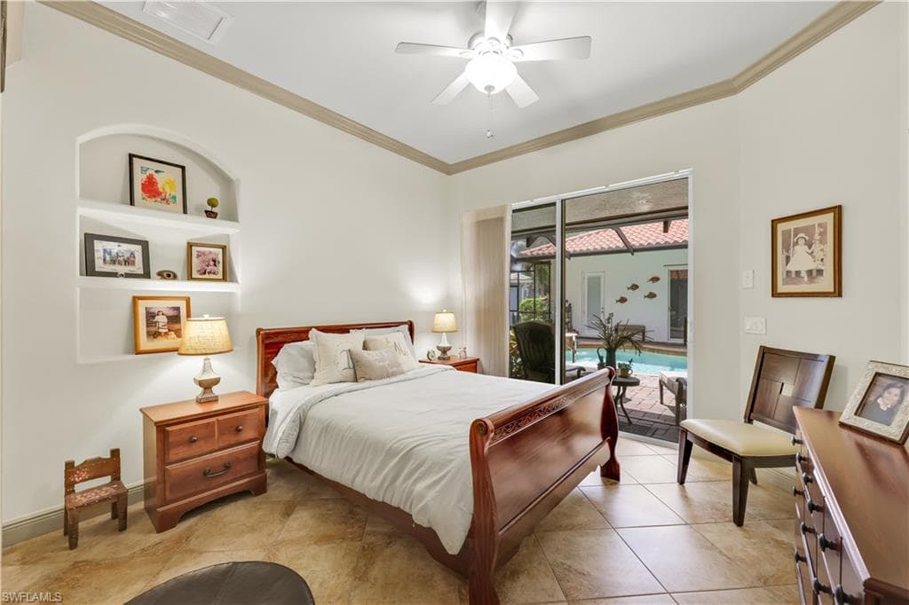 4000 Stonesthrow Ct, Naples, FL 34109-22