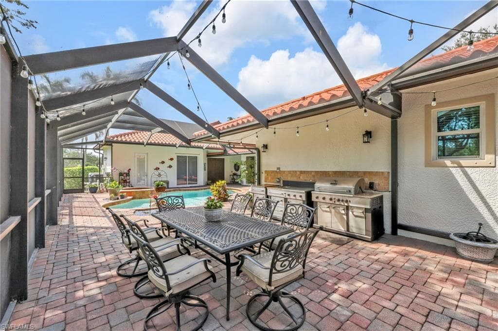 4000 Stonesthrow Ct, Naples, FL 34109-30