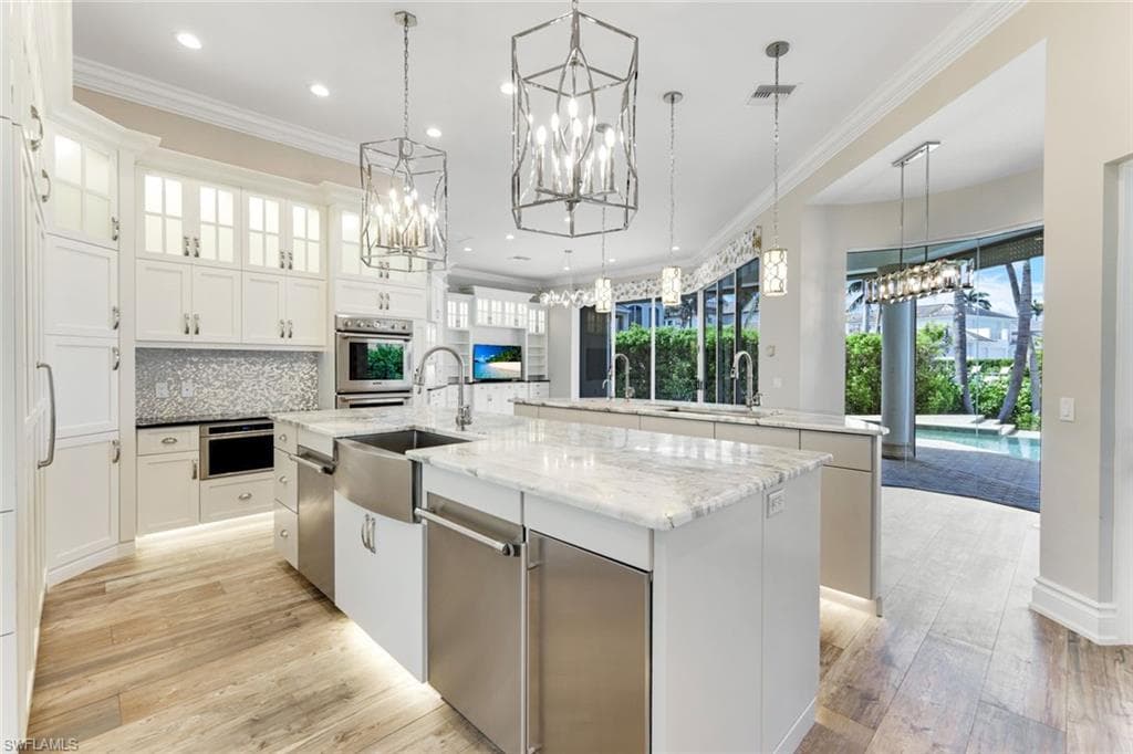 384 Mooring Line Dr, Naples, FL 34102-16