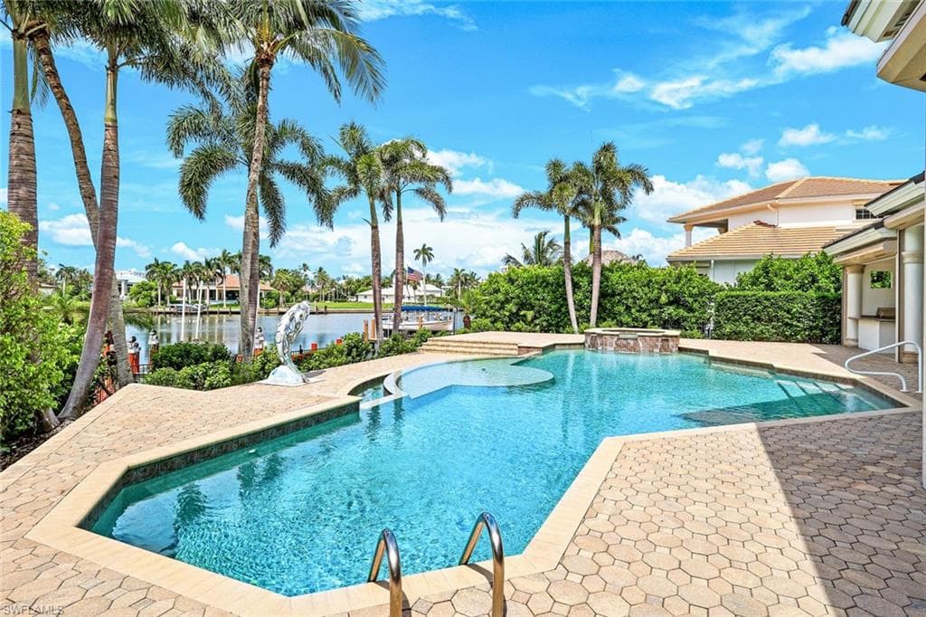 384 Mooring Line Dr, Naples, FL 34102-20