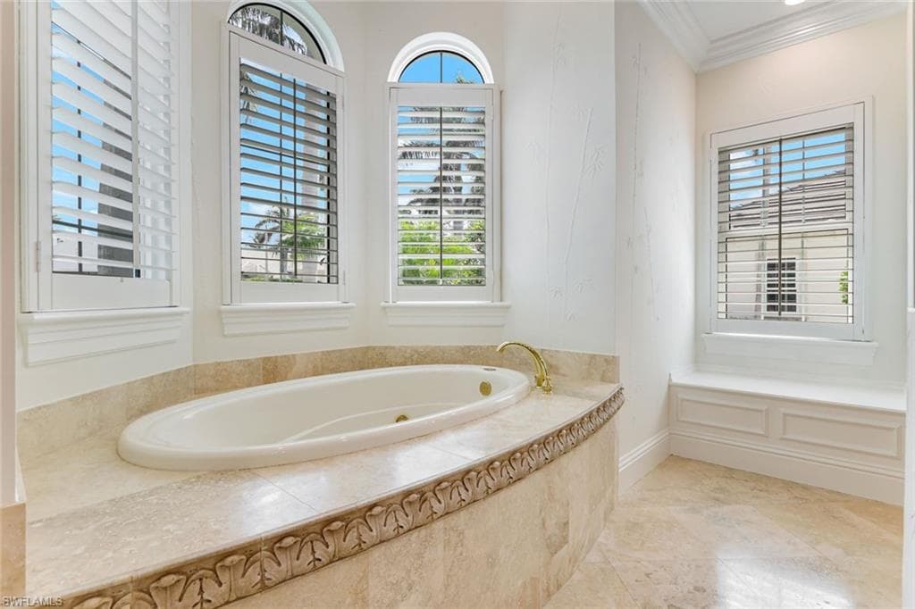 384 Mooring Line Dr, Naples, FL 34102-22