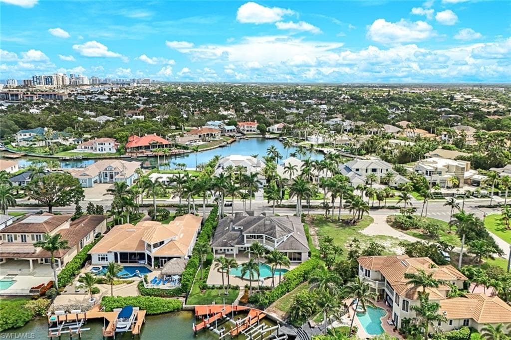 384 Mooring Line Dr, Naples, FL 34102-25
