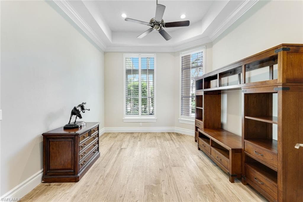 384 Mooring Line Dr, Naples, FL 34102-26