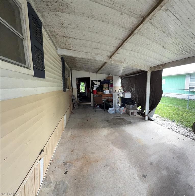 51 Derhenson Dr, Naples, FL 34114-5