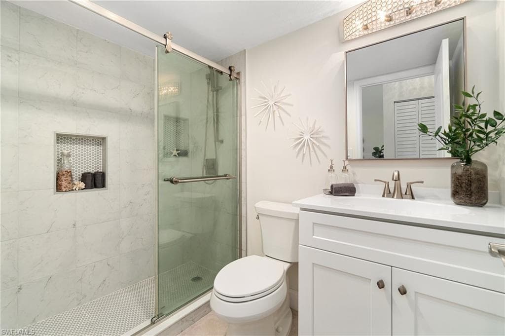 240 Collier Blvd F2, Marco Island, FL 34145-15
