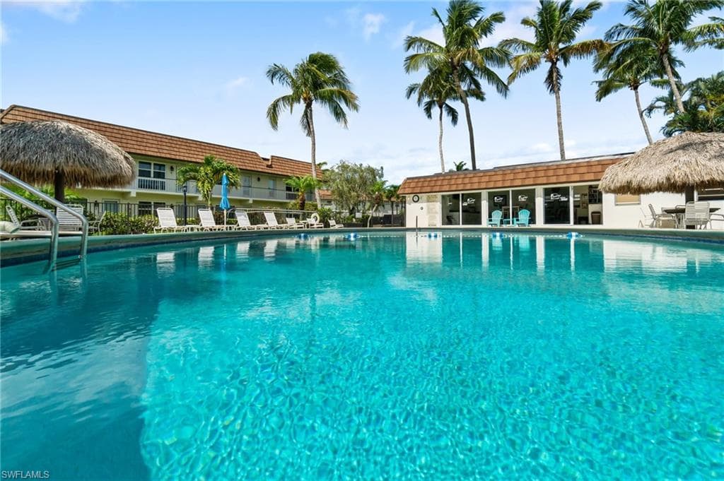240 Collier Blvd F2, Marco Island, FL 34145-17