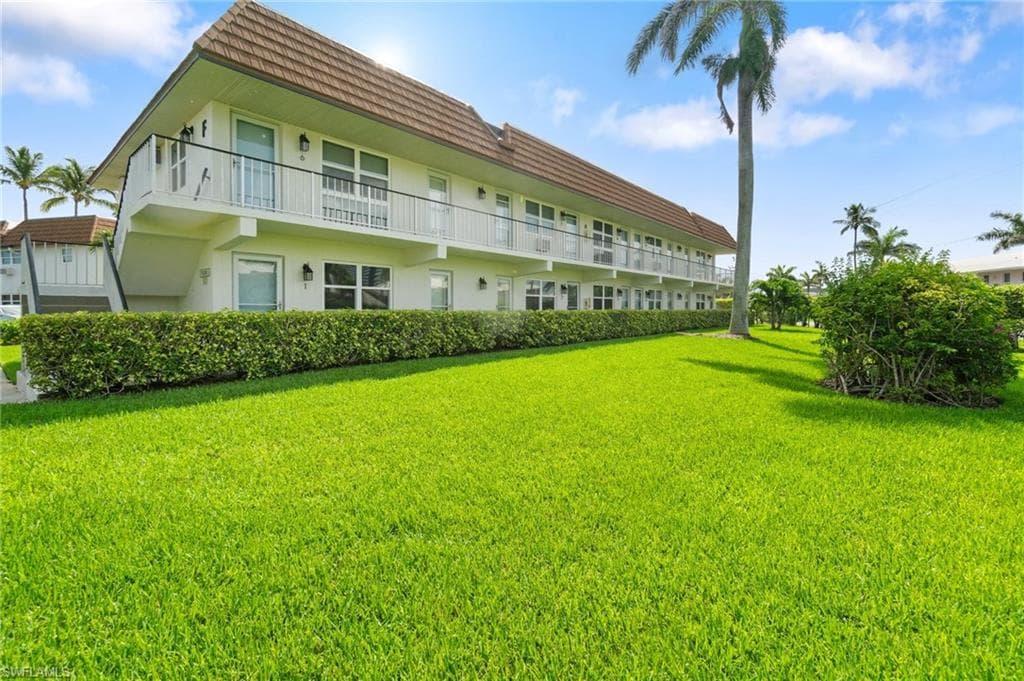 240 Collier Blvd F2, Marco Island, FL 34145-5