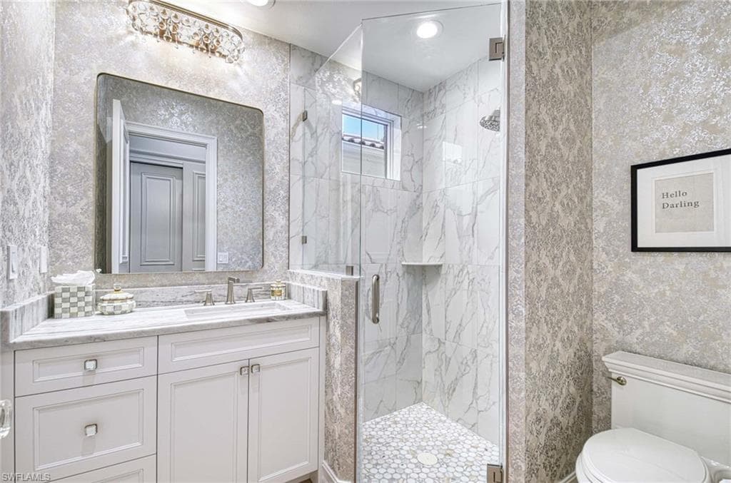 9013 Terranova Dr, Naples, FL 34109-27
