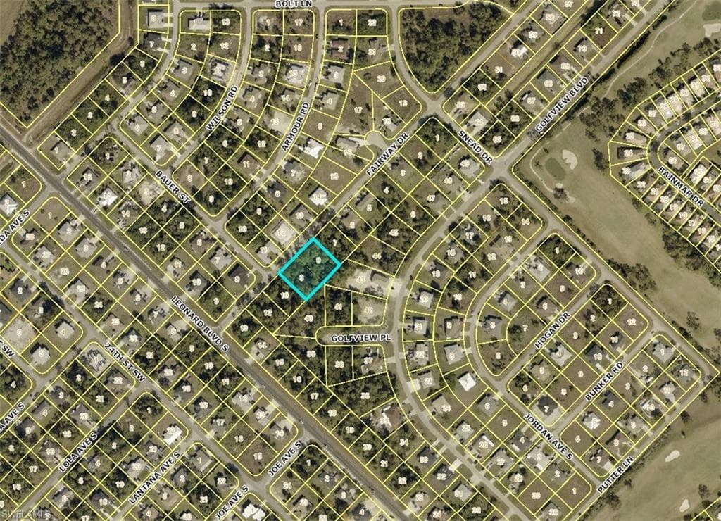 2245/2247 Fairway Dr, Lehigh Acres, FL 33973-1