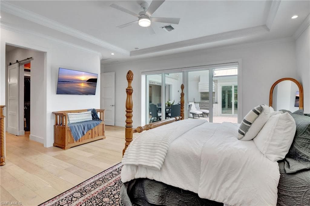 2120 Curtis St, Naples, FL 34112-25