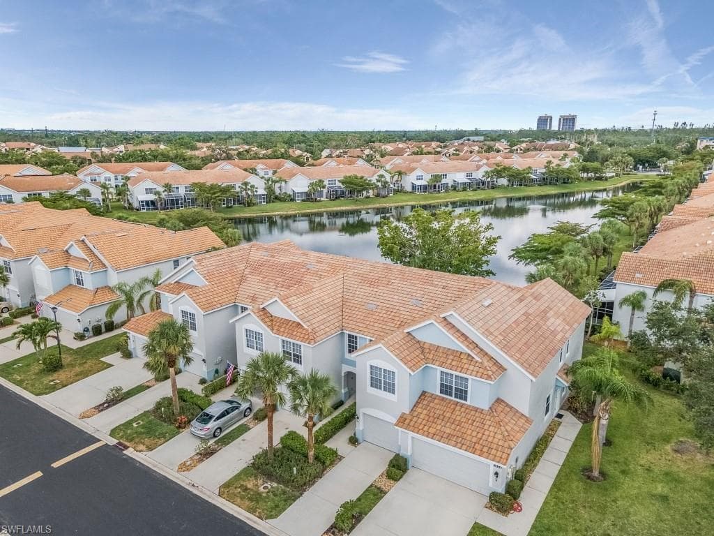 8381 Village Edge Cir 3, Fort Myers, FL 33919-26