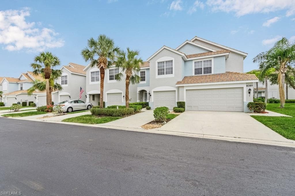 8381 Village Edge Cir 3, Fort Myers, FL 33919-2