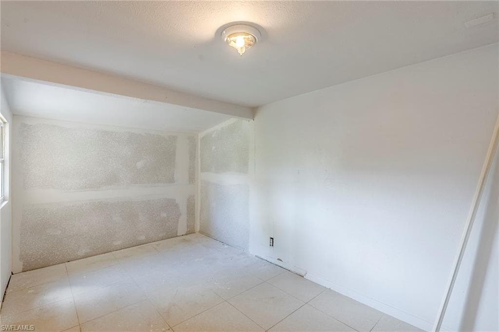 2414 Braman Ave, Fort Myers, FL 33901-23