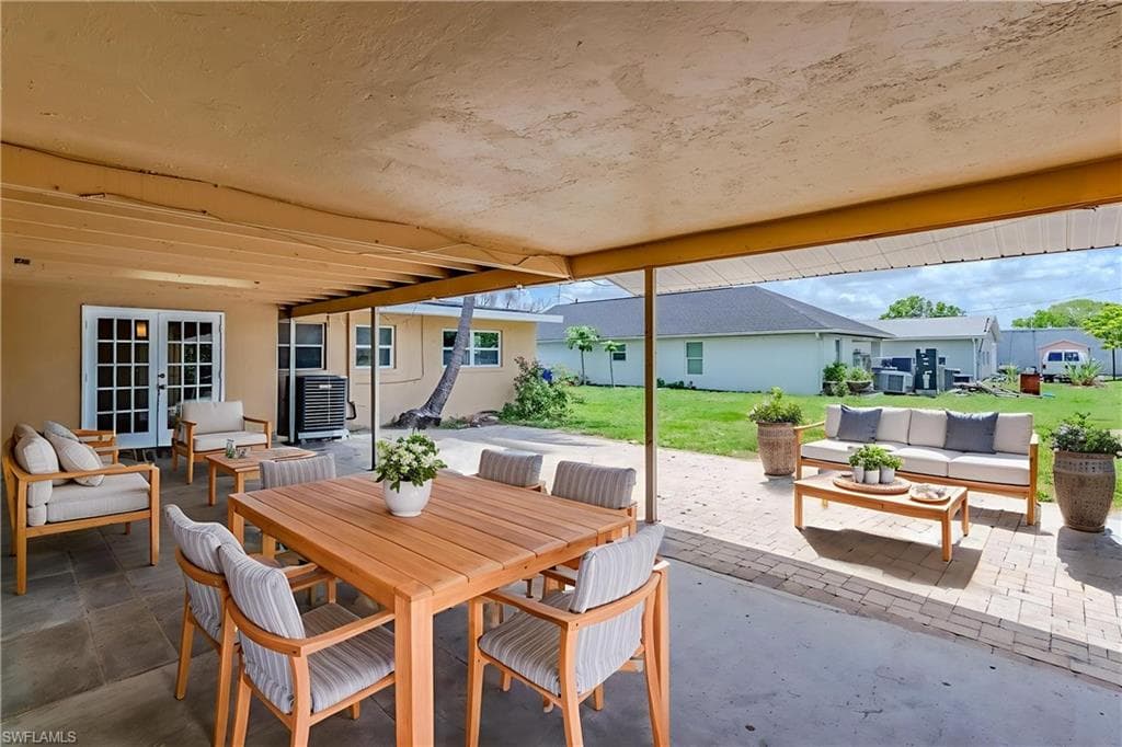 2414 Braman Ave, Fort Myers, FL 33901-34
