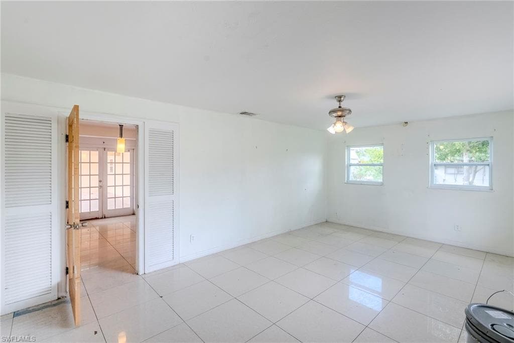 2414 Braman Ave, Fort Myers, FL 33901-5