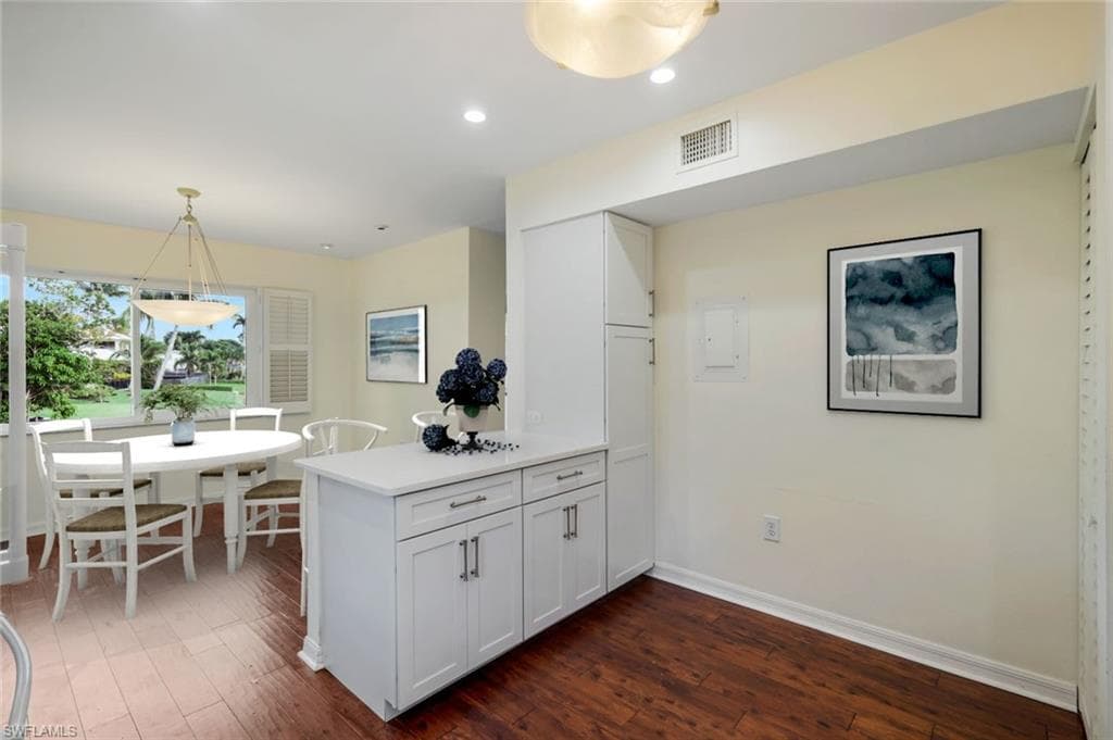 4160 Crayton Rd A8, Naples, FL 34103-12