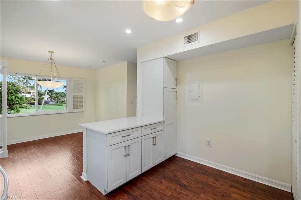 4160 Crayton Rd A8, Naples, FL 34103-15