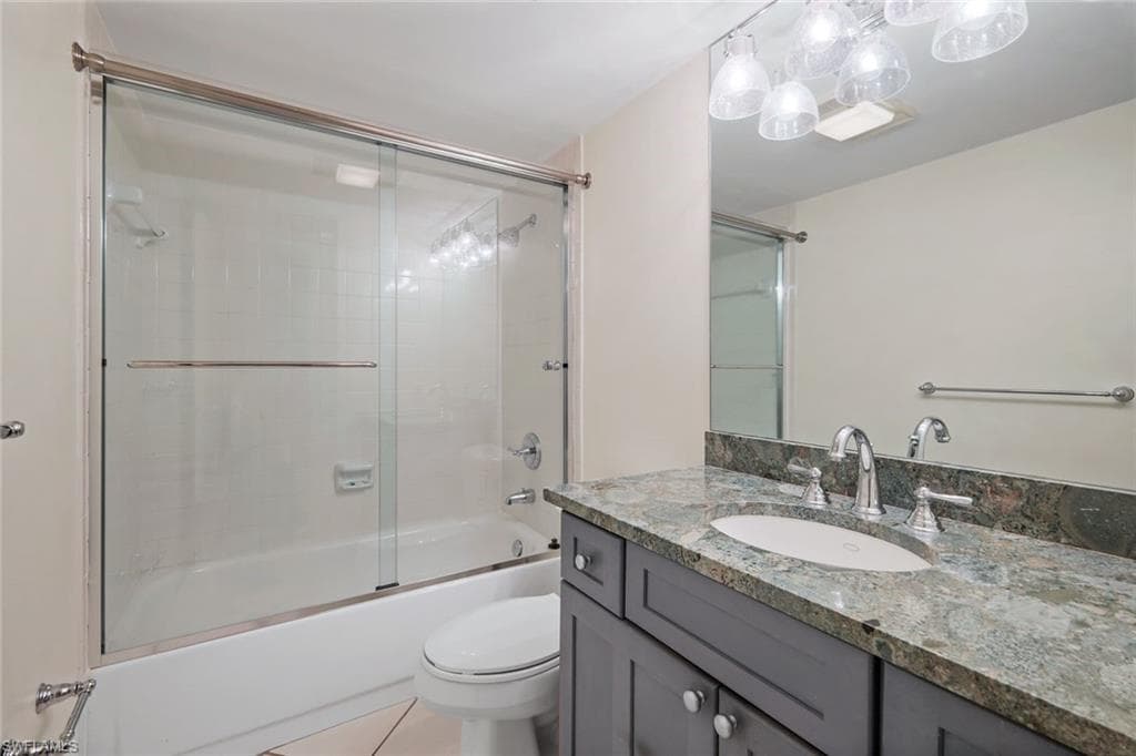 4160 Crayton Rd A8, Naples, FL 34103-18
