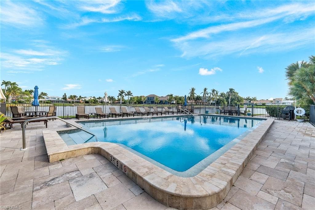 4160 Crayton Rd A8, Naples, FL 34103-31