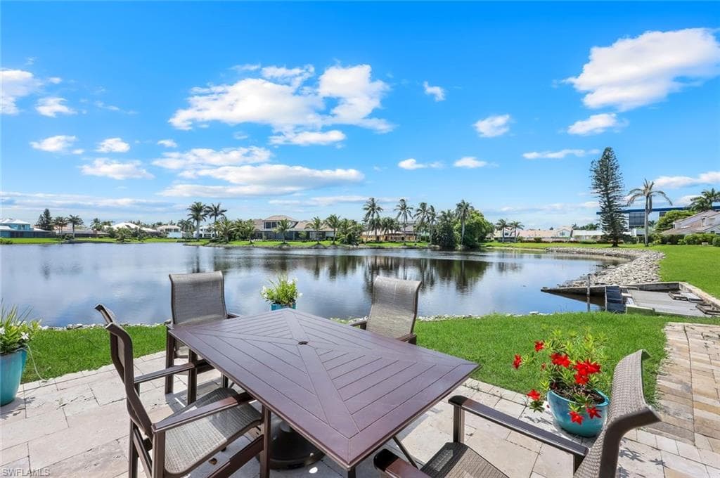 4160 Crayton Rd A8, Naples, FL 34103-32