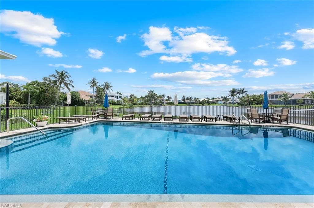 4160 Crayton Rd A8, Naples, FL 34103-34