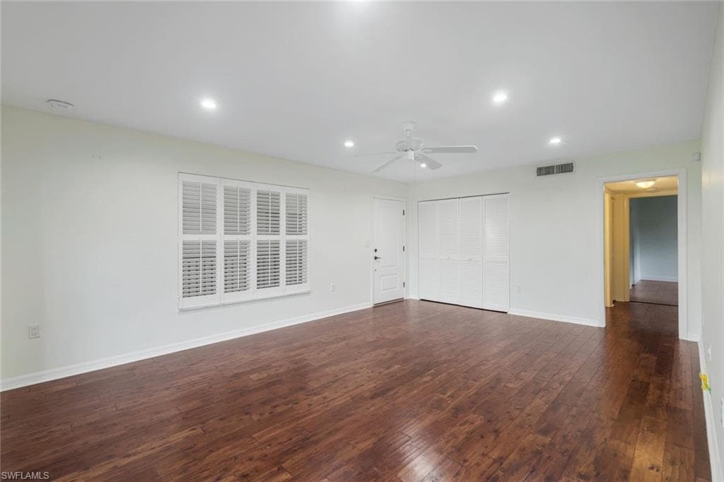 4160 Crayton Rd A8, Naples, FL 34103-8