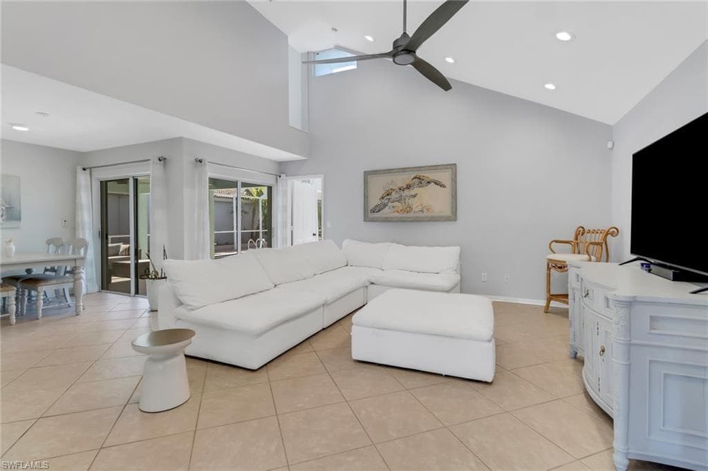1145 Jardin Dr, Naples, FL 34104-10