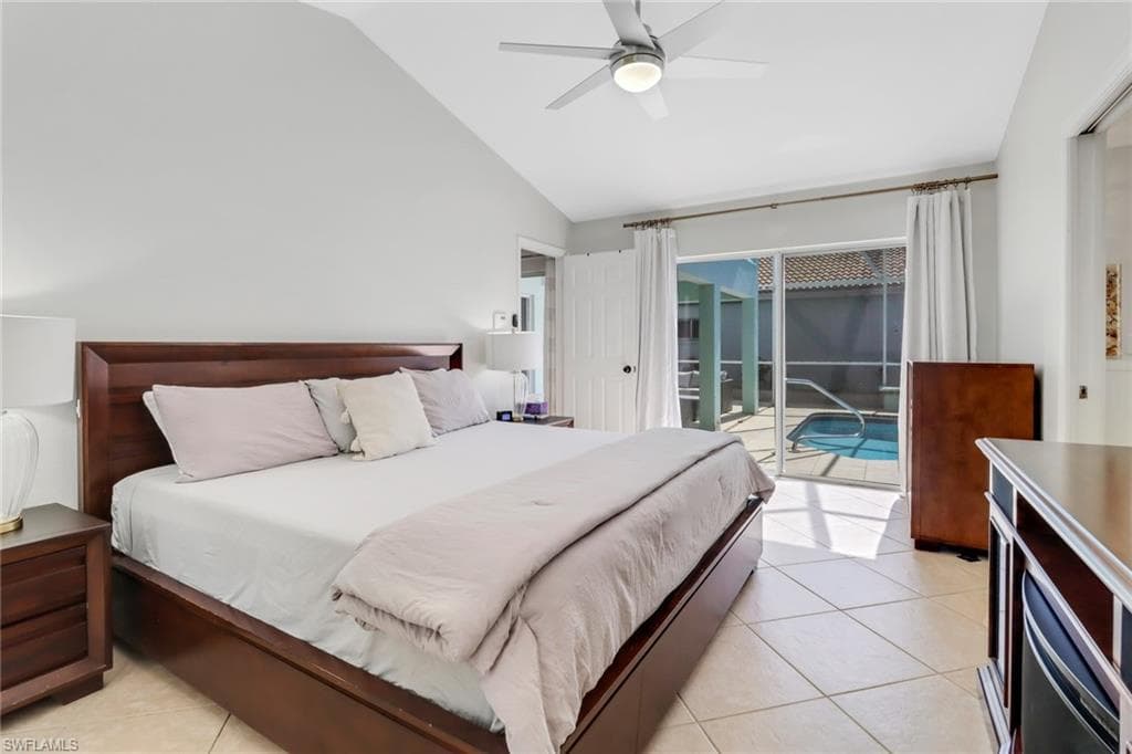 1145 Jardin Dr, Naples, FL 34104-12