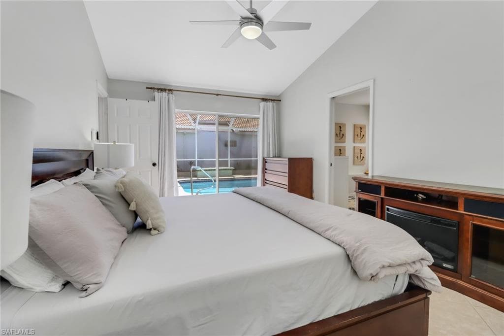 1145 Jardin Dr, Naples, FL 34104-13