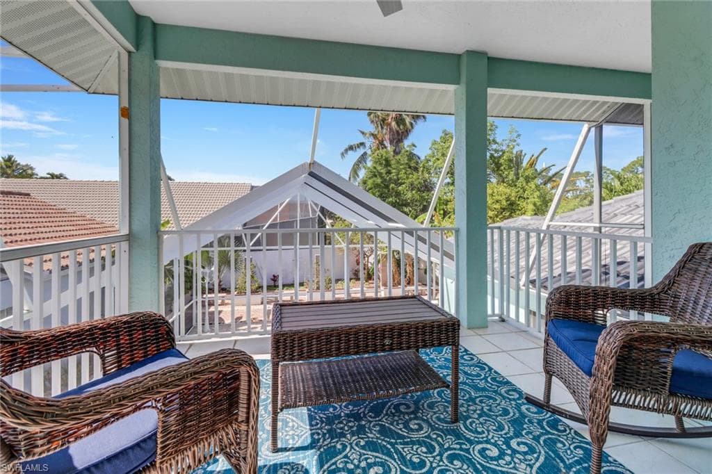 1145 Jardin Dr, Naples, FL 34104-19