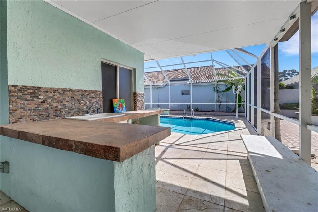 1145 Jardin Dr, Naples, FL 34104-30
