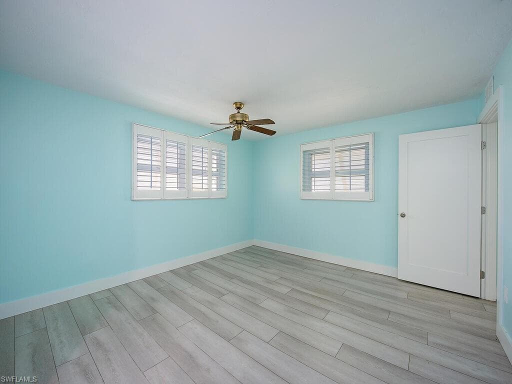 1486 13th Ave N, Naples, FL 34102-11