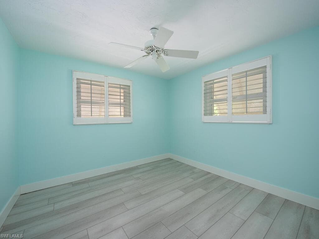 1486 13th Ave N, Naples, FL 34102-12