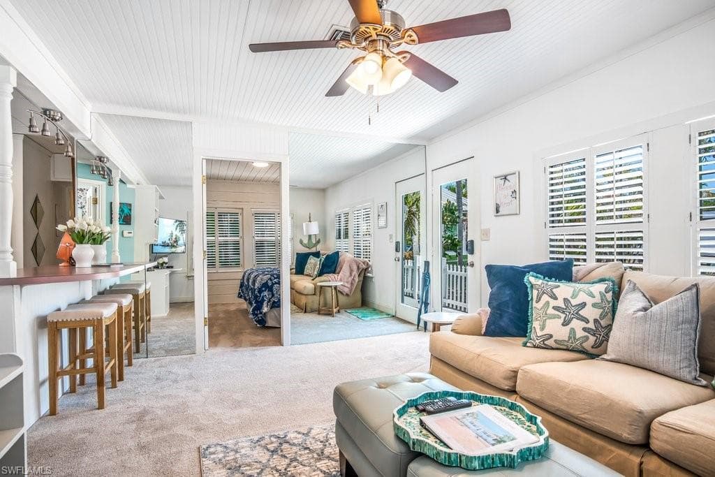 1012 Ridge St, Naples, FL 34103-8