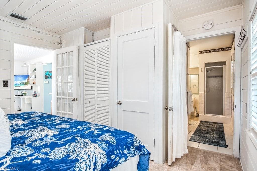 1012 Ridge St, Naples, FL 34103-19