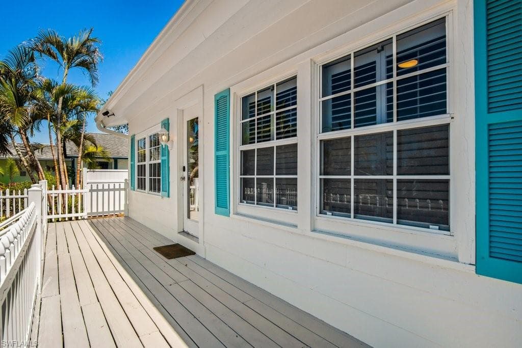 1012 Ridge St, Naples, FL 34103-3