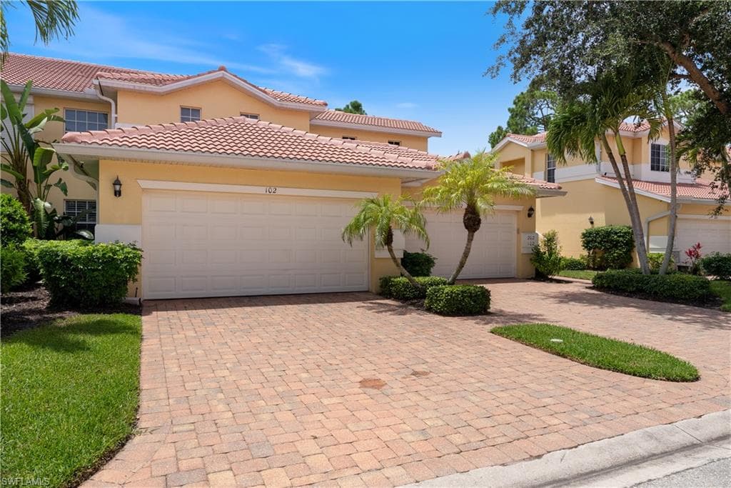 3401 Morning Lake Dr 102, Estero, FL 34134-3