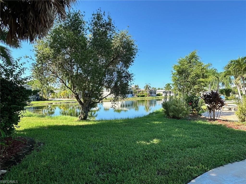 1313 Nickel Lake Pt, Naples, FL 34114-7