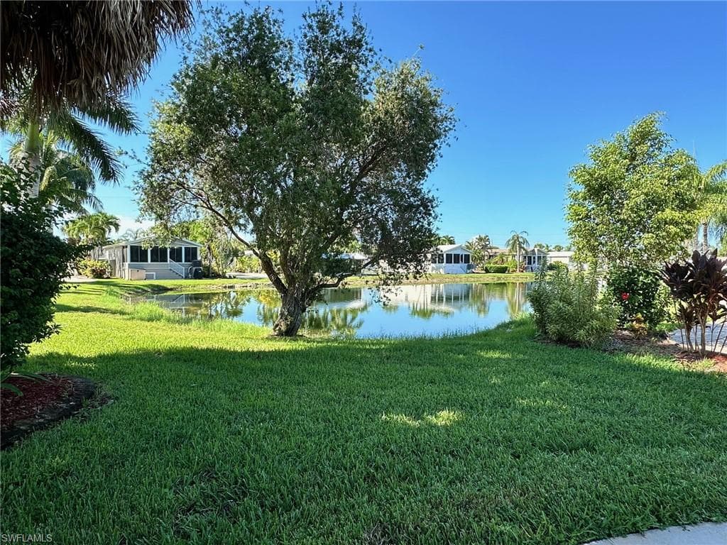 1313 Nickel Lake Pt, Naples, FL 34114-8
