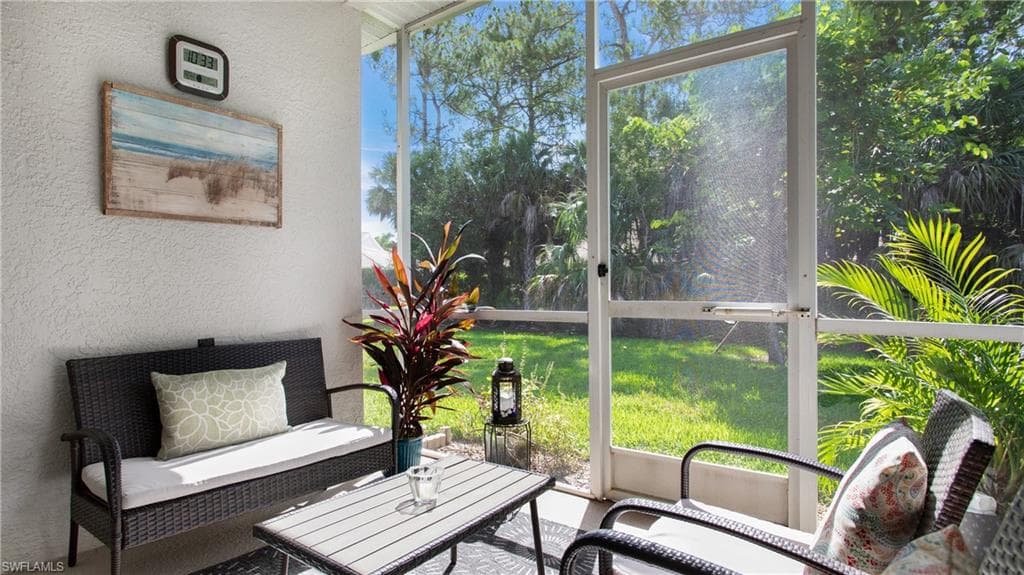 7805 Woodbrook Cir 3003, Naples, FL 34104-23