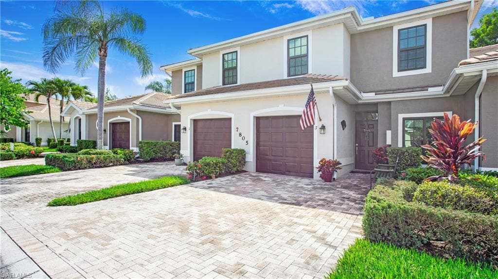 7805 Woodbrook Cir 3003, Naples, FL 34104-26