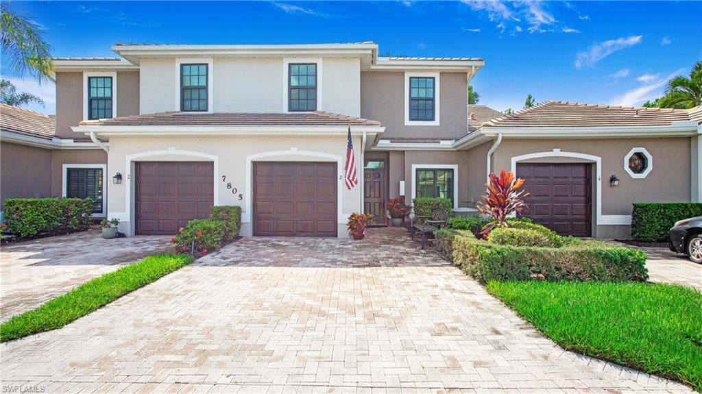7805 Woodbrook Cir 3003, Naples, FL 34104-2