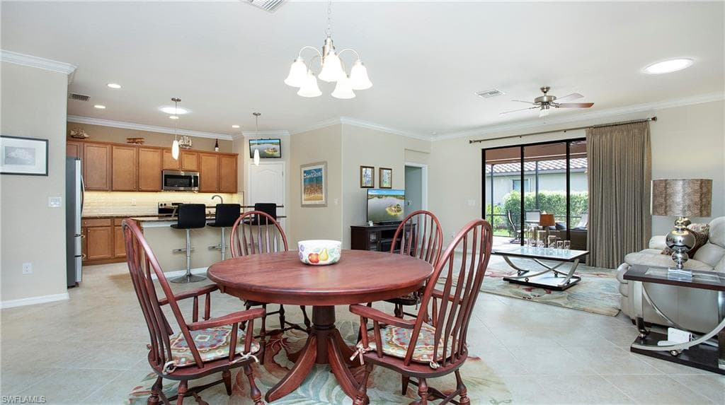 3668 Treasure Cove Ct, Naples, FL 34114-7